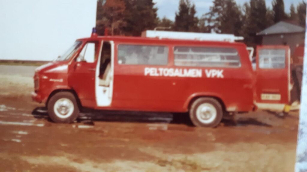 Peltosalmen VPK - Chevrolet Chevy Van